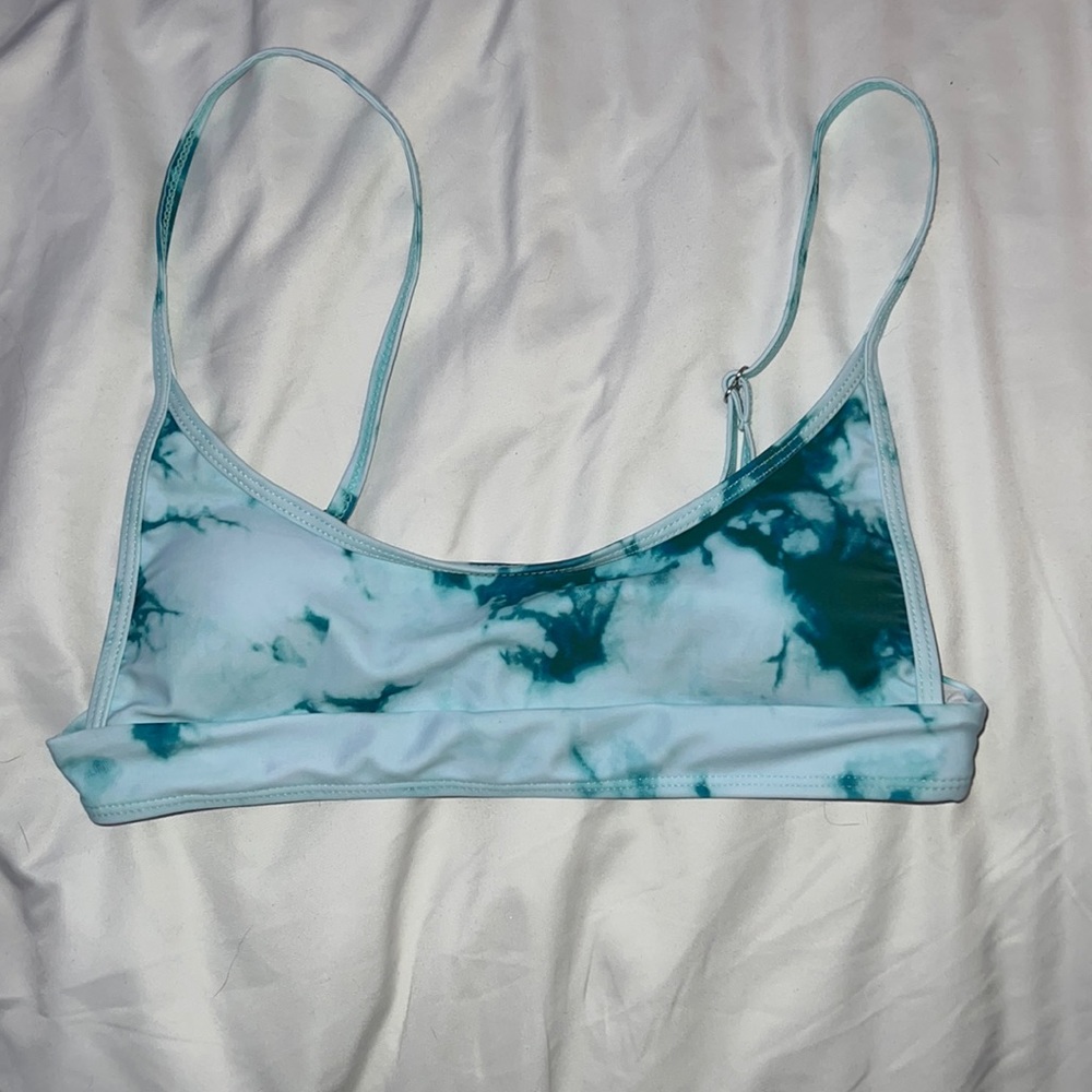 SHEIN bikini top size small